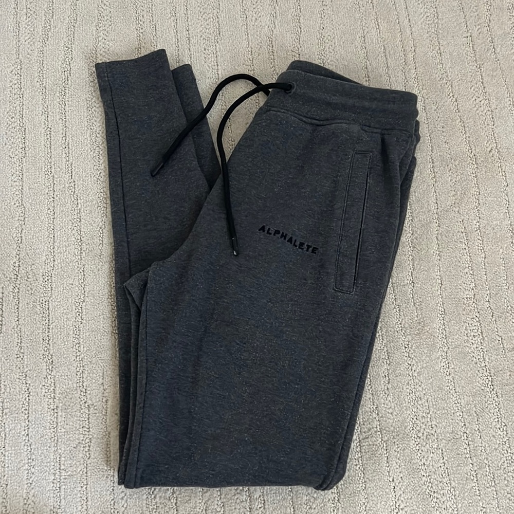 Alphalete pants